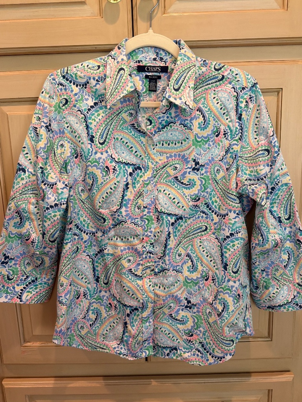 Chaps Women’s NO IRON 3/4 sleeve button down shirt